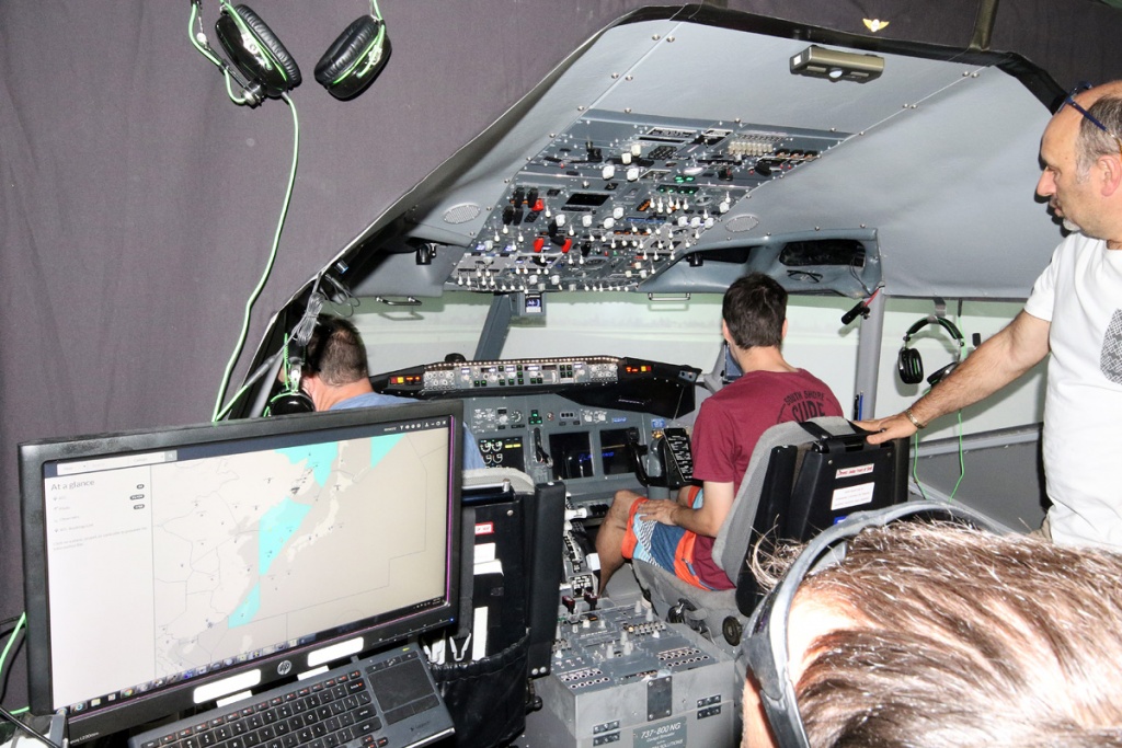 737sim6